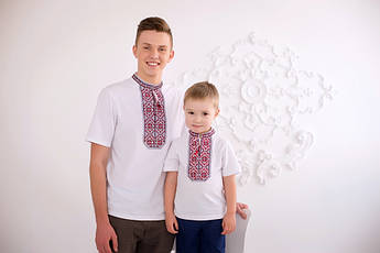 Вишиванка для хлопця Традиційна червона