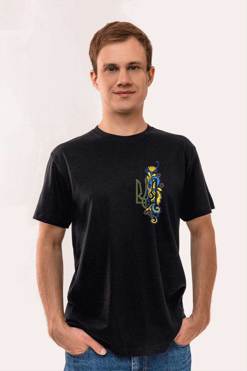 Чоловіча футболка  з вишивкою Квітуча Україна