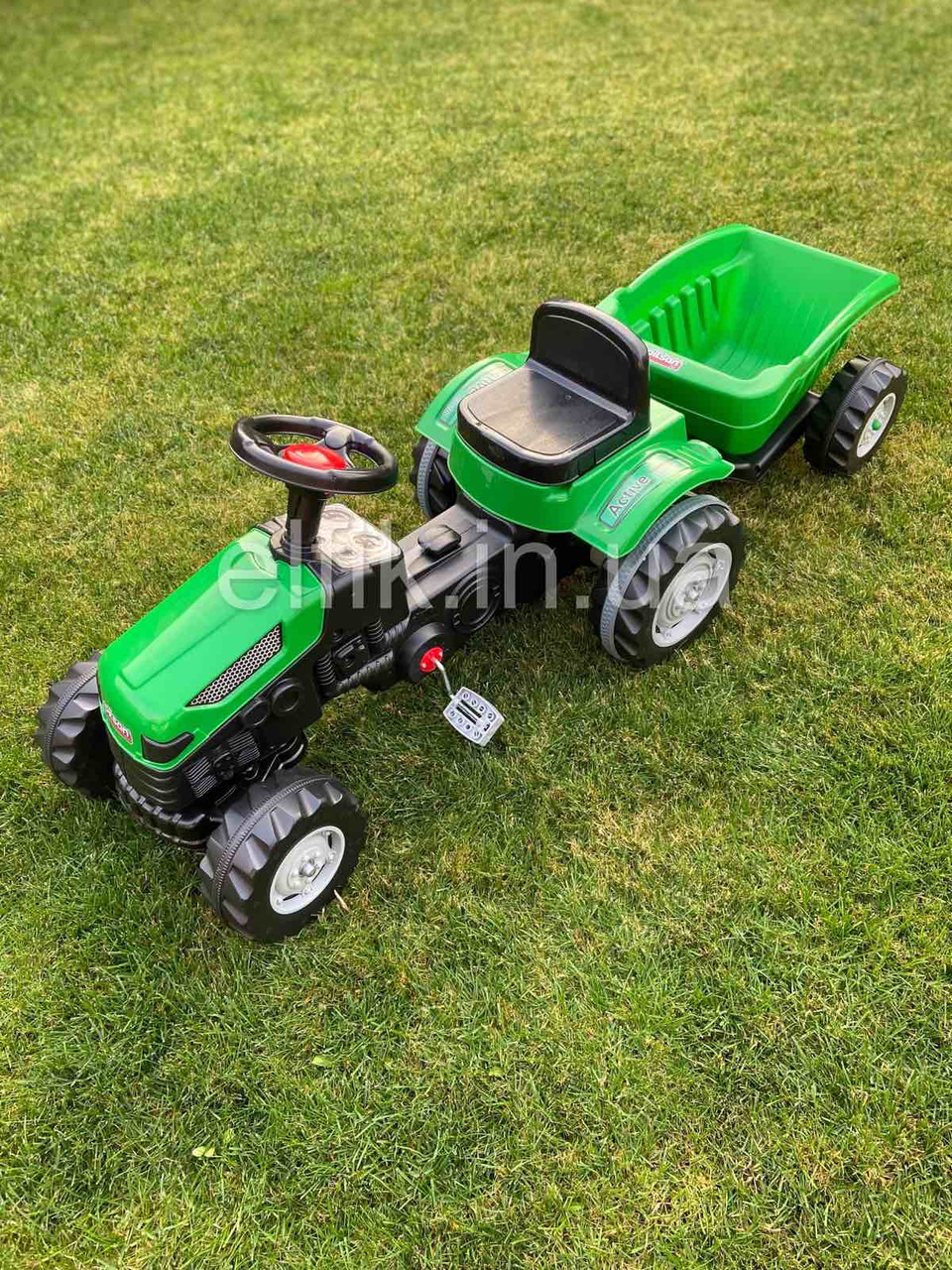 Дитячий педальний трактор з причепом Pilsan 07-314-3 (зелений)