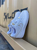 Женские кроссовки Nike Air Force 1 White/Gold белые кросы найк аир форс повседневные