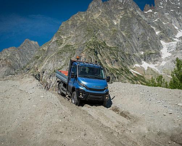 ПОВНОПРІВОНИЙ ГРУЗОВИЙ АВТОМОСТИЛЬ IVECO DAILY, фото 4