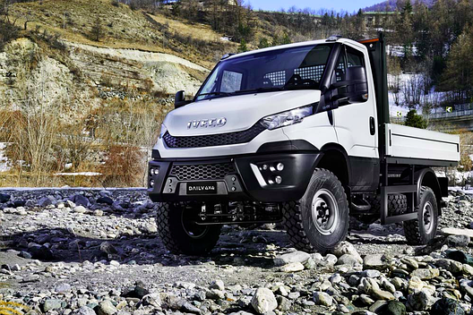 ПОВНОПРІВОНИЙ ГРУЗОВИЙ АВТОМОСТИЛЬ IVECO DAILY, фото 1