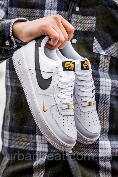 Nike Air Force 1 Essential White Black Urban Beat 1574211370