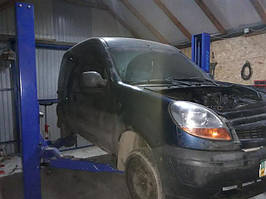 Двостійкові підйомники 4т м. Тетіїв