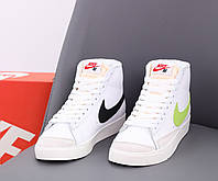 Nike Blazer Mid деми кроссовки для женщин белые с салатовым и черным лого. Женская обувь белая Найк Блейзер 38, Весна/Лето/Осень