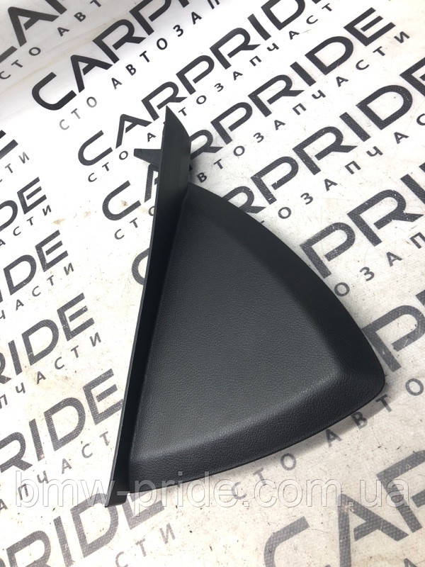 Накладка торпеди бічна FORD Focus 3 1.0 2016 прав. (б/у)