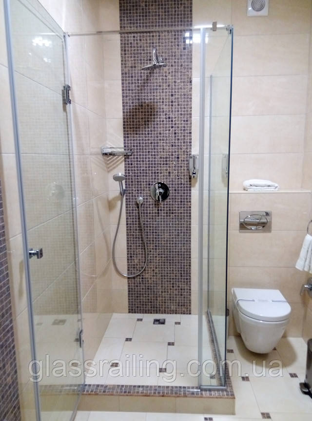 Душова перегородка з скла