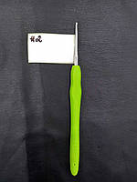 Крючок для вязания с салатовой ручкой 2 мм