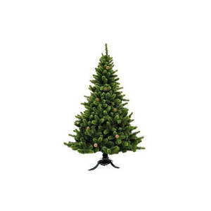 Искусственные ели и сосны