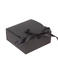Подарункова коробка зі стрічкою 115х115х50, чорна