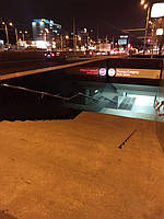 Перила и поручни для лестниц, из нержавеющей стали.  Станция Метро Дворец Спорта,  г.Харьков 3