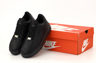 Кросівки чоловічі Nike Air Force 1 black low чорні Найк Форси шкіряні низькі