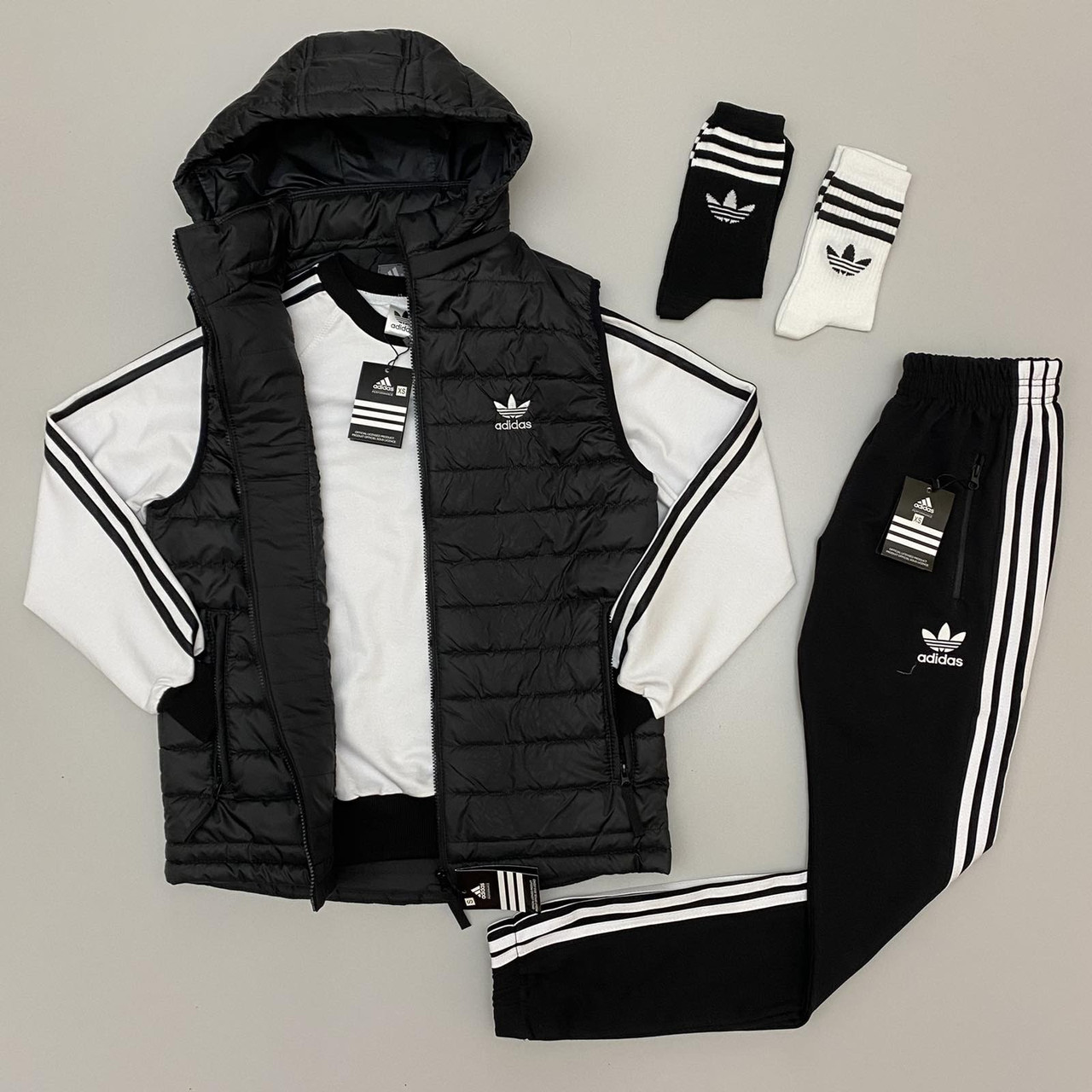 Чоловічий комплект одягу Adidas спортивний костюм весна-осінь із жилетом осіння 5в1 Туреччина. Живе фото, фото 1