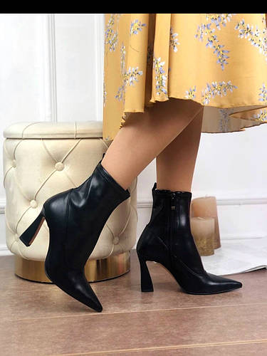 Женские ботильоны демисезонные на каблуке трапеция чёрные экокожа, цена ...