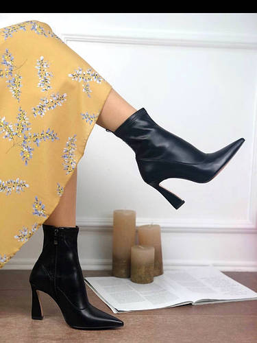 Женские ботильоны демисезонные на каблуке трапеция чёрные экокожа, цена ...