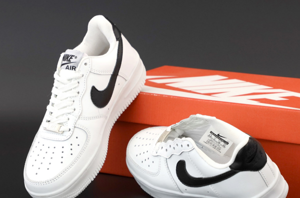 Nike Air Force 1 white One