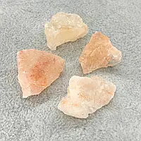 Камінь натуральний Гімалайська кам'яна сіль ціна за 1 шт (~20 мм) вага 5-15 г