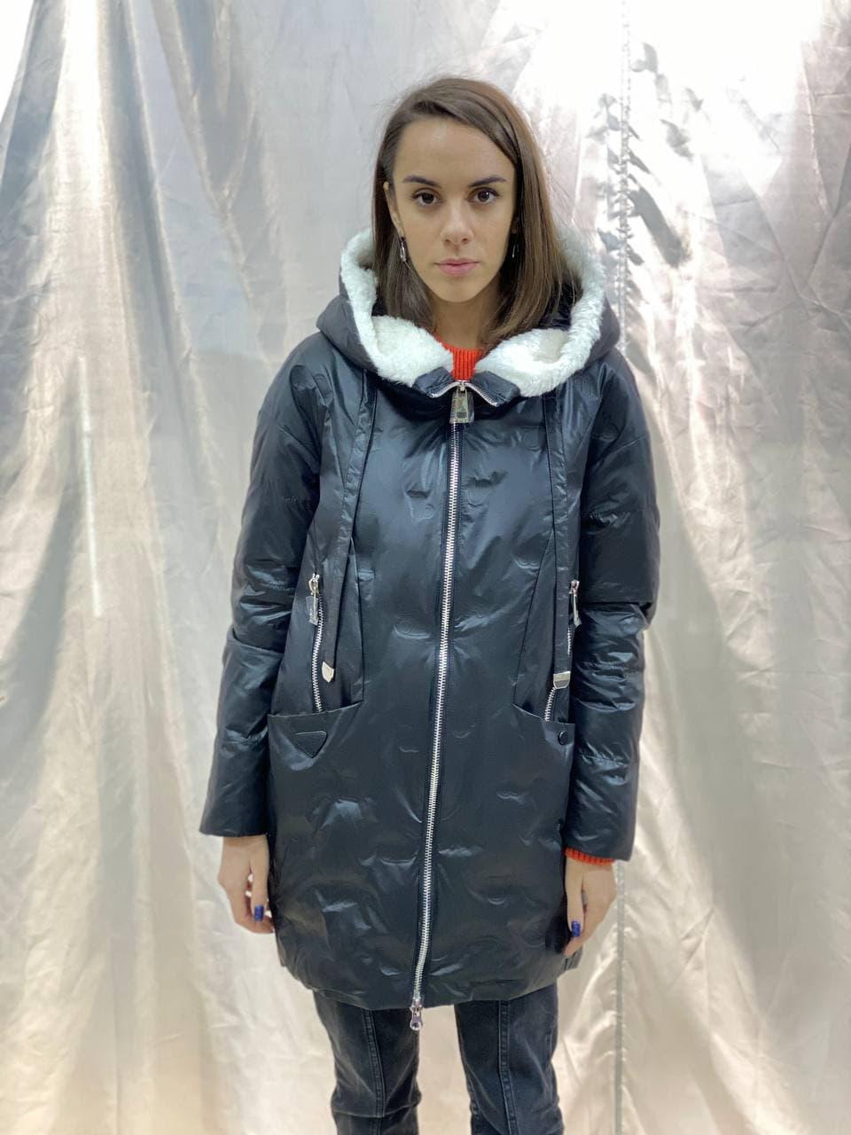 Женская демисезонная куртка с капюшоном из искусственного меха BTN