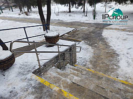 Двойные перила и ограждения для лестниц и ограждение пандуса из нержавеющей стали. г. Харьков, ХОСПИС 2