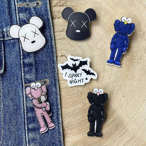 Купить Модные значки на рюкзак и одежду, цена 20 ₴ — Prom.ua (ID ...