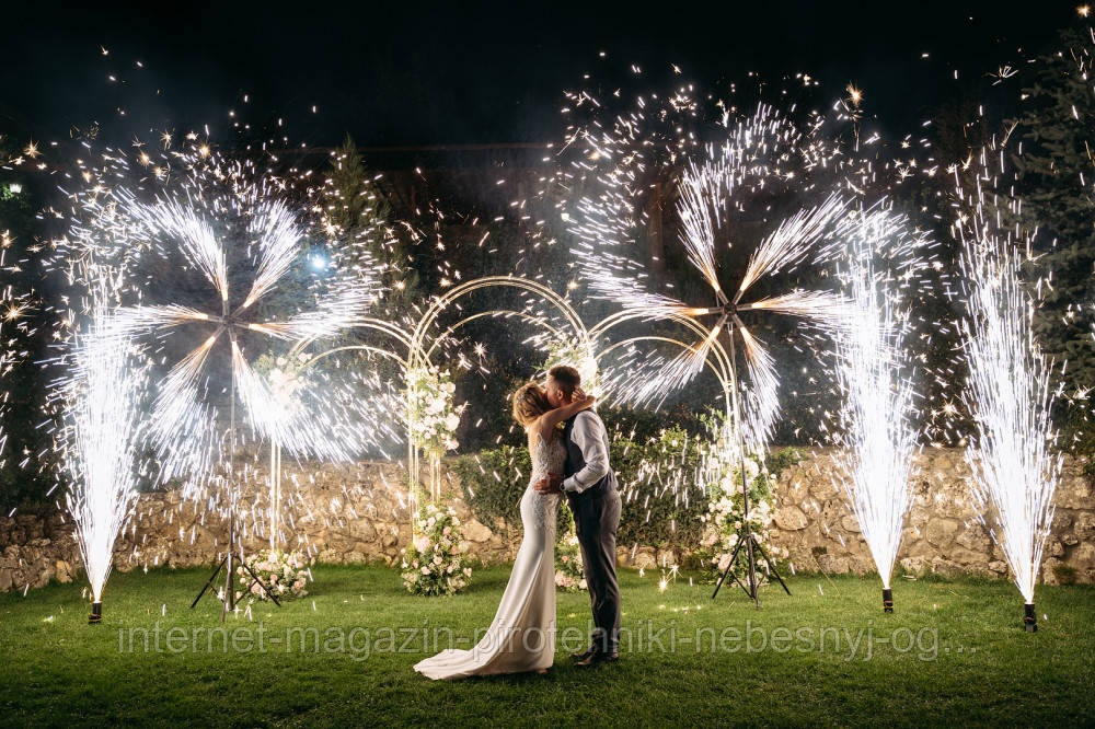 Пиротехническая вертушка (колесо, мельница) на 6 холодных фонтанов 30 ...