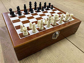 Гра настільна 2 в 1 Шахи, покер фішки і кістки 2518C в дерев'яній коробці, фото 2