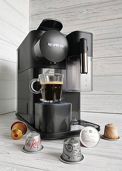 Кавомашина Nespresso Lattissima One Black