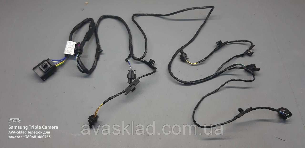 61128715710 BMW К-т проводів переднього бампера оригінал