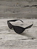 Солнцезащитные очки лисички черные женские в пластиковой оправе