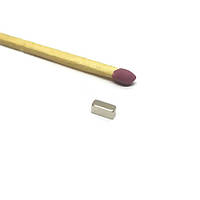 Неодимовий магніт прямокутник 5*3*2 мм зчеплення 700 гр