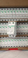 Автоматичний вимикач двополюсний Schneider Electric RESI9 1П+Н 20 А С