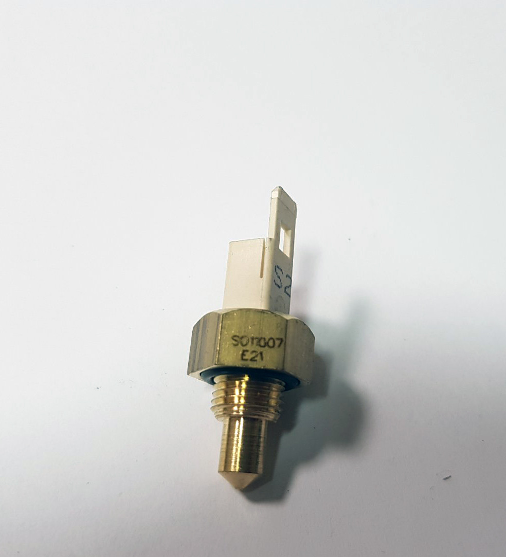 Купить Датчик температуры NTC JUNKERS Euroline, Ceraclass Bosch GAZ3000 ...