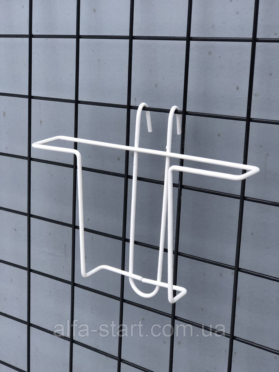 Кишеня-гачок 18х10х3 см метал для листівок формат А-5 на сітку