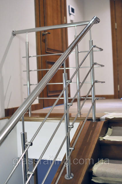 Ограждение лестницы из нержавеющей стали. Новости компании «GlassRailing»
