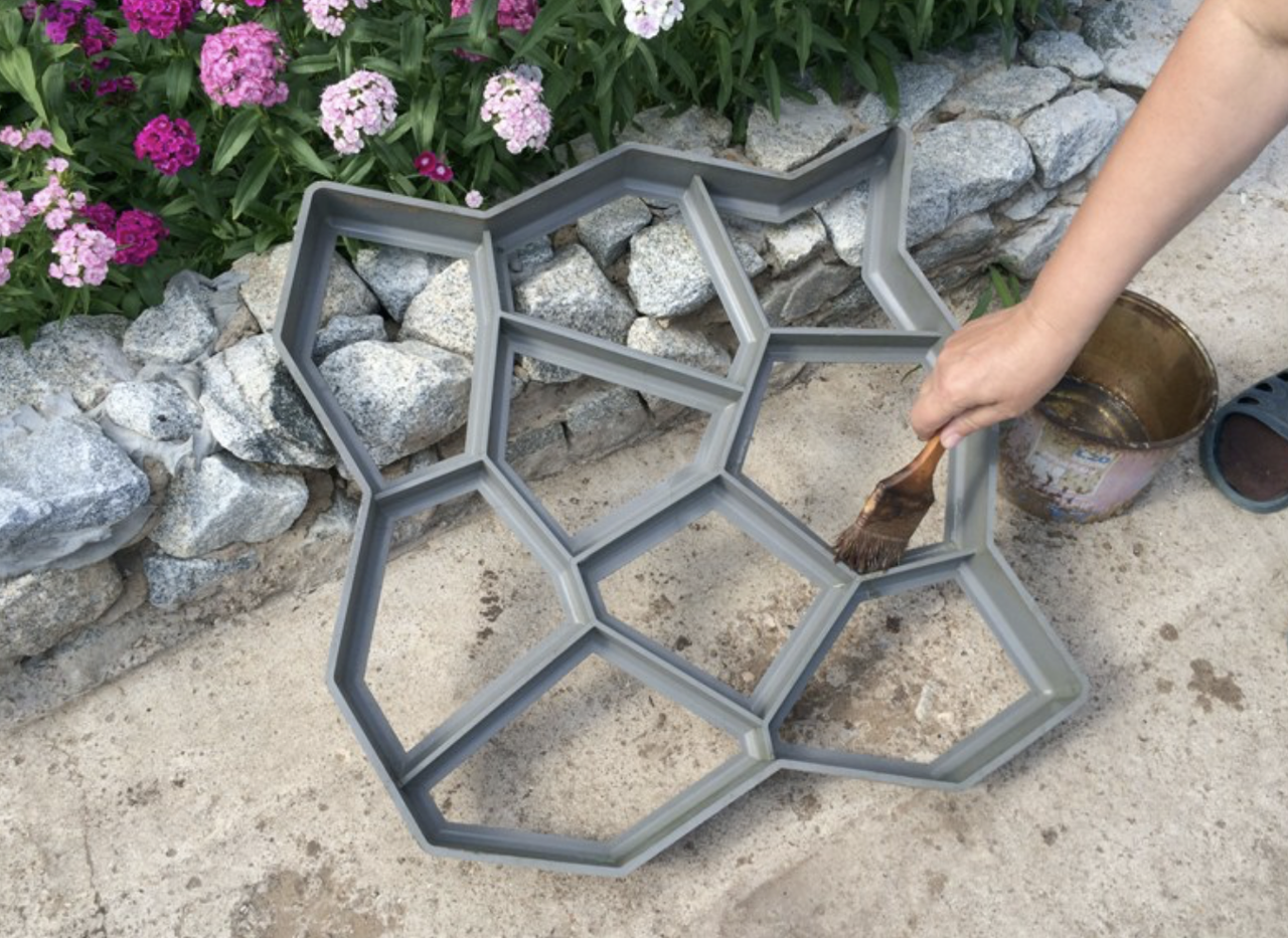 Формы пластиковые для бетонной садовой дорожки (Комплект 4 шт.) 60*60*6 + пластификатор в подарок - фото 3 - id-p1577239632