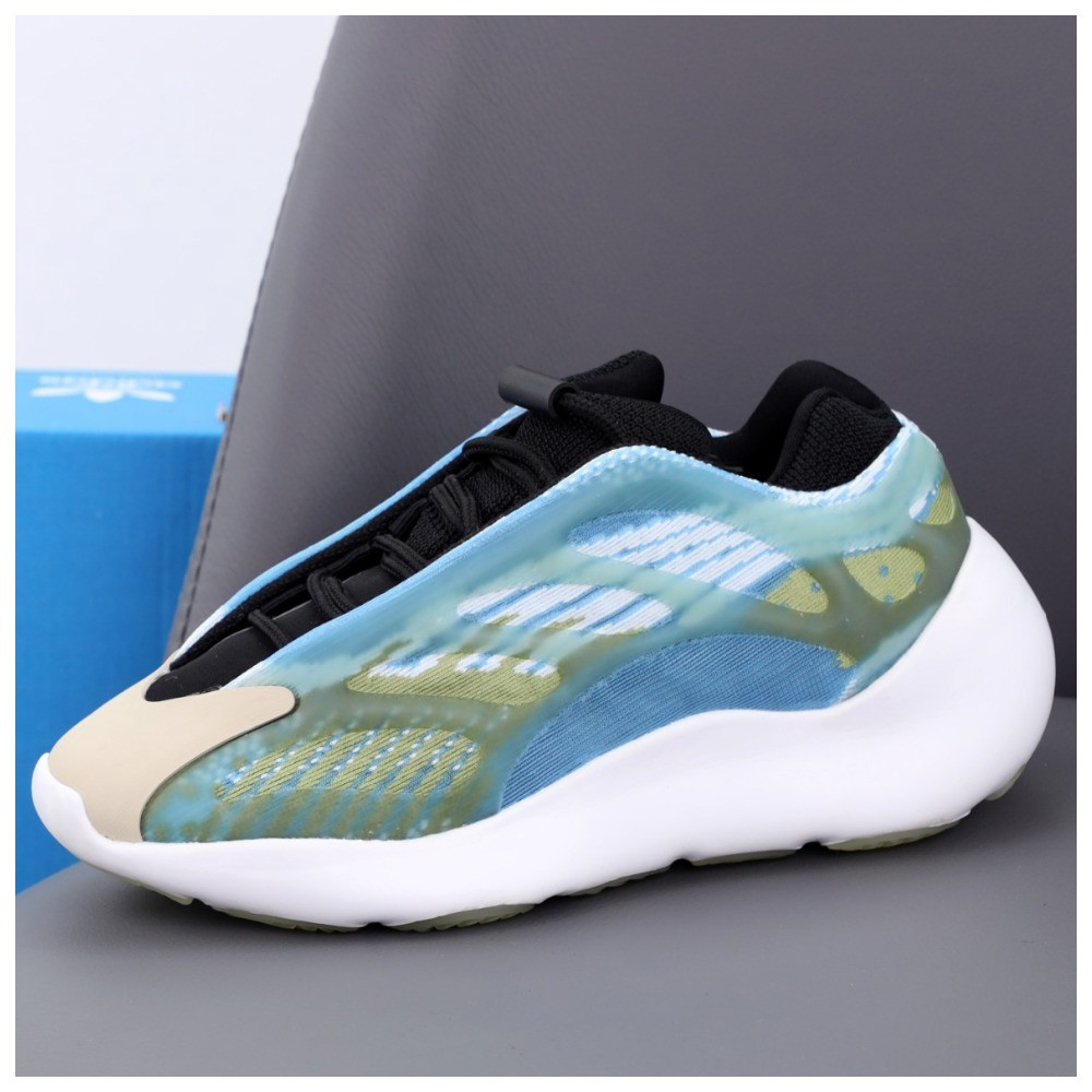 Чоловічі / жіночі кросівки Adidas Yeezy Boost 700 V3 Arzareth Azael, кросівки адідас ізі буст 700 в3, фото 1