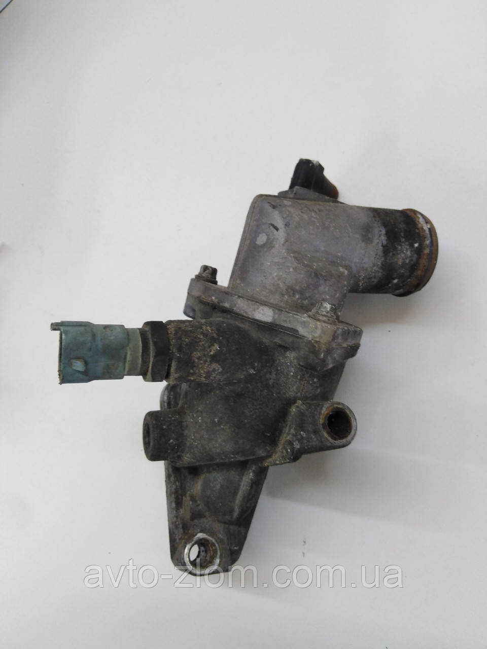 Корпус термостата Opel Astra G, Vectra B, Опель Астра, Вектра Б 1,4 — 1,6 16V. 90573325., фото 1