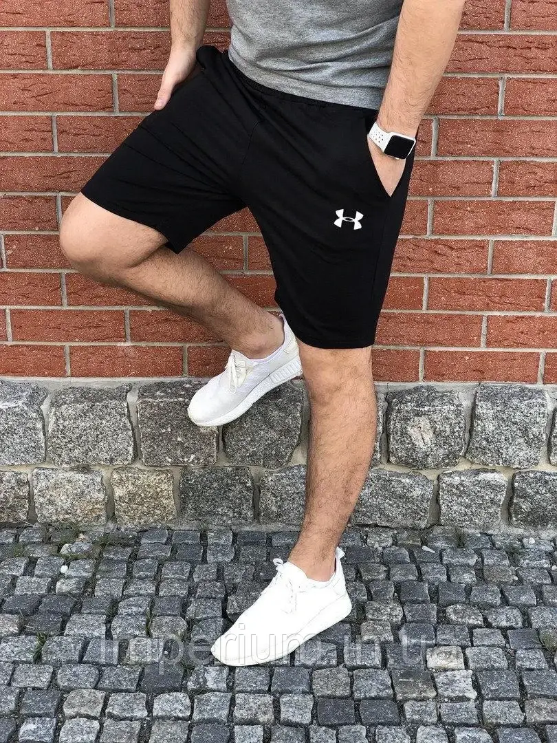 Чоловічі чорні трикотажні шорти з білим принтом under armour