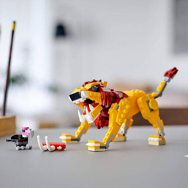 Lego 3 in 1 lion sale
