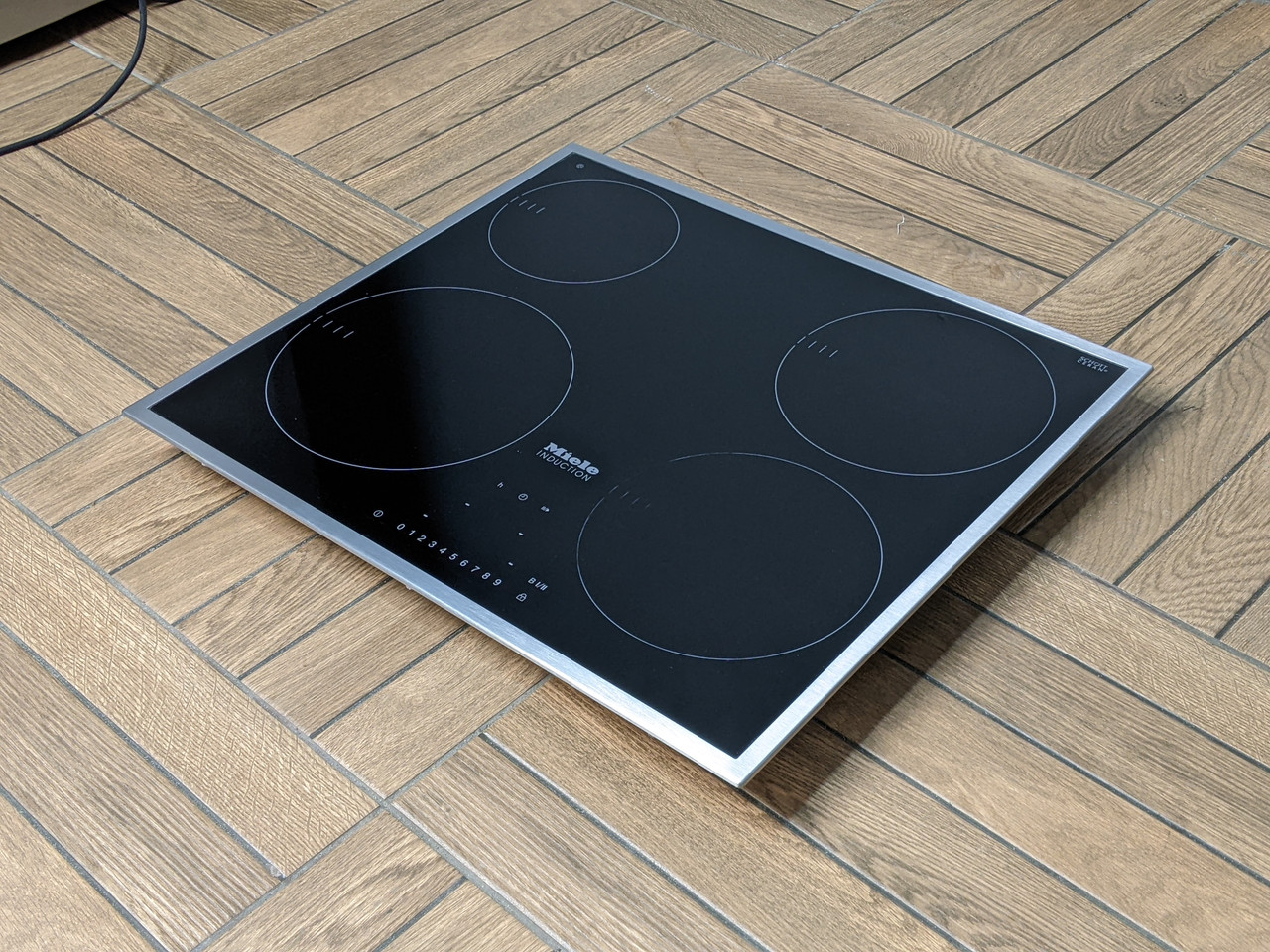 Индукционная поверхность Miele KM 6314