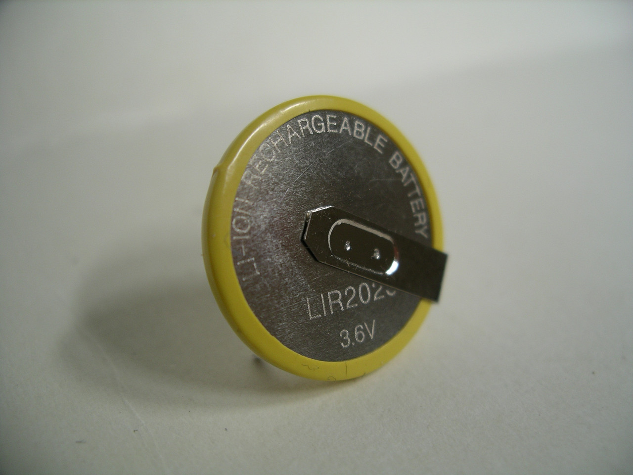 Акумулятор LIR 2025 3,6 V з виведеннями