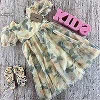 Нарядное фатиновое платье с босоножками на девочку молочного оттенка