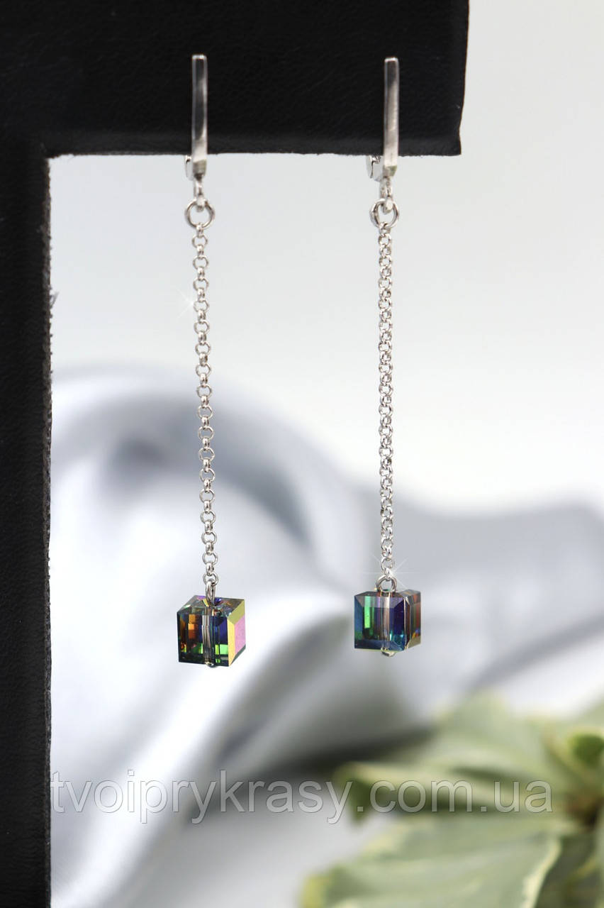 Срібні сережки з Swarovski "Кубик"
