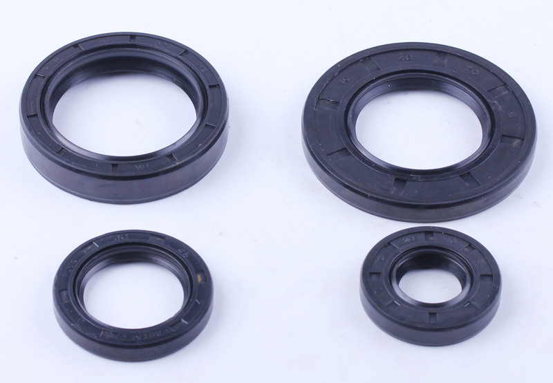 Сальники к-т: 4 шт. - 180N, фото 1