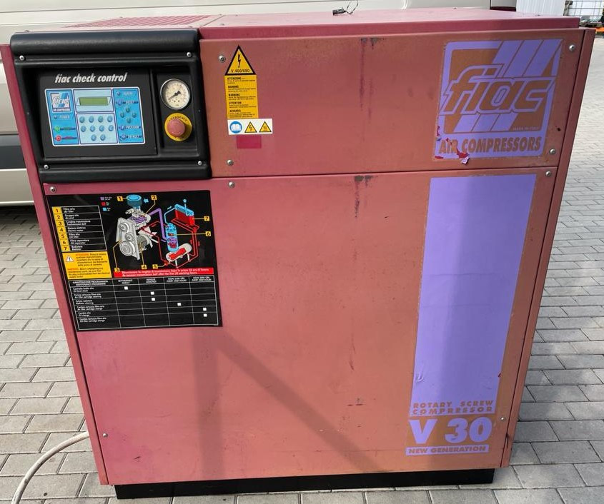 Компресор гвинтовий Fiac V30: 3,0 м3/хв 10 бар 22 кВт