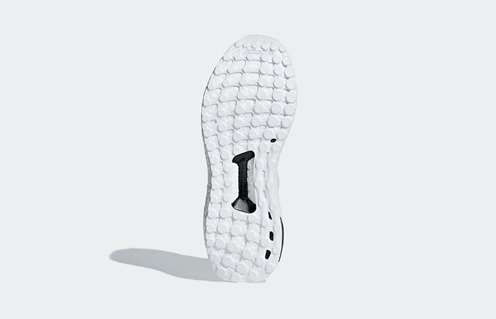 White ultra boost x hotsell