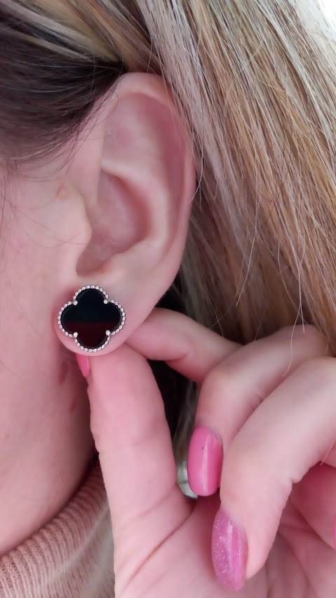 Срібні сережки-пусети конюшина з оніксом арт.2949р, фото 1