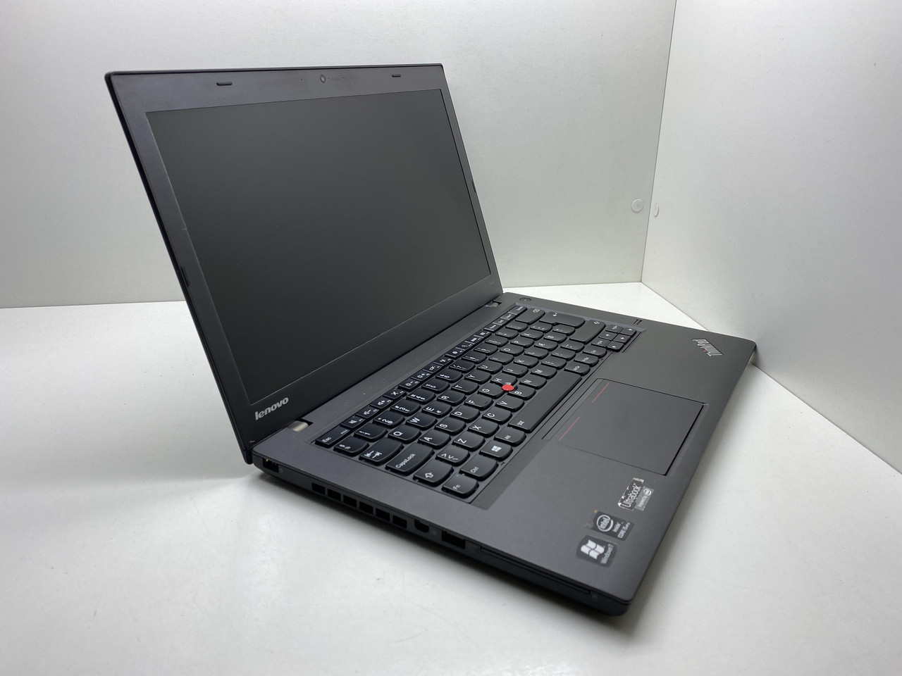 Бюджетний Ноутбук Lenovo ThinkPad T440 \ 14.0 \ HD+ \ I5 \ SSD 180 GB