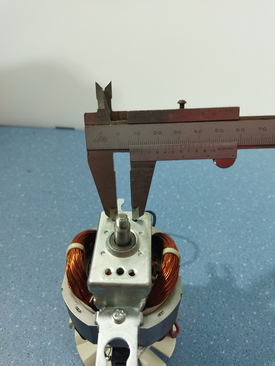 Купить Мотор для блендера AC7025M23 230V 50Hz Class 155(F), цена 535 ...