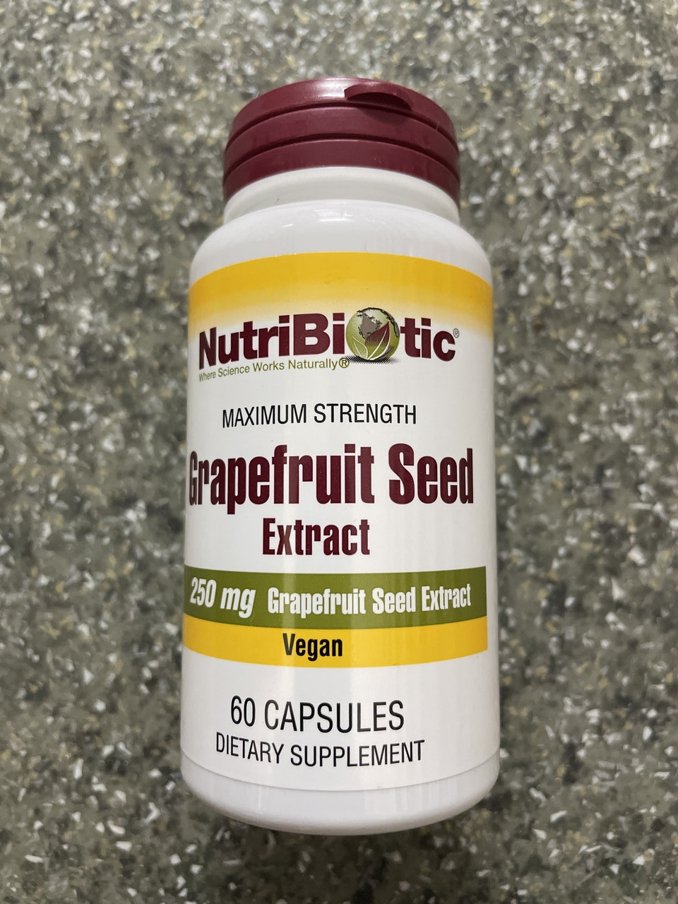Екстракт кісточок грейпфрута NutriBiotic Grapefruit Seed Extract 250 mg 60 caps